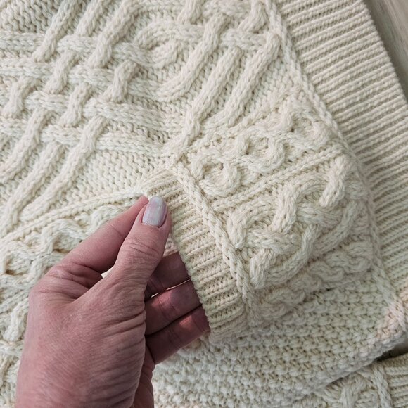 NWT Aran Mor 100% Wool Cable Knit Cream/Ivory Women's Sweater Size M - Picture 7 of 13